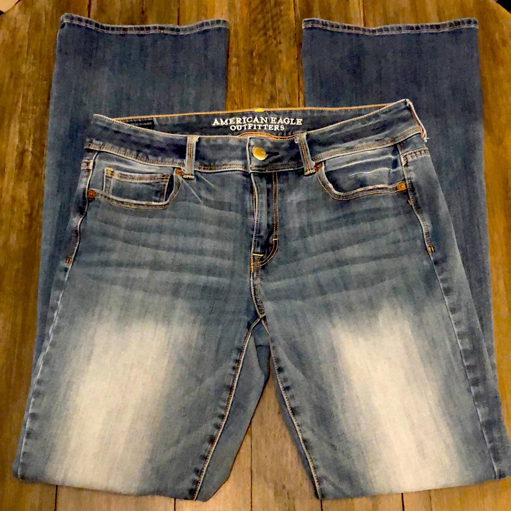 🦅 AMERICAN EAGLE SUPER STRETCH BOOT JEANS 🦅
